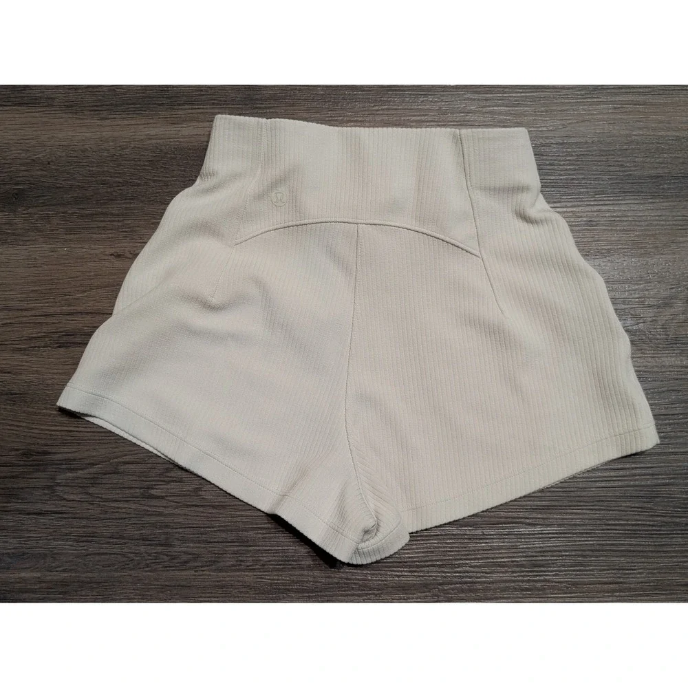 lululemon athletica measurements waist